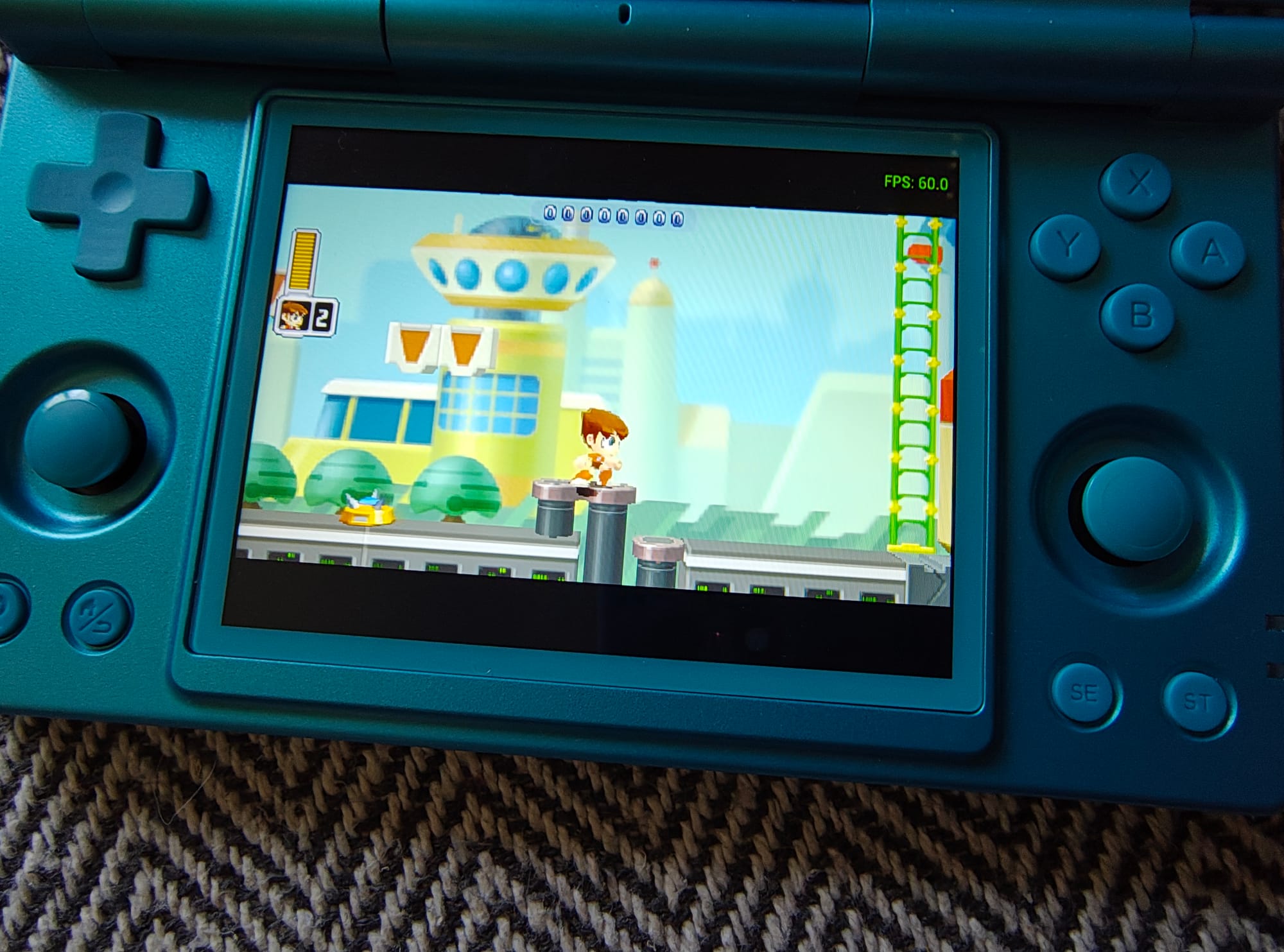 Hands-On With The Anbernic RG DS; The DSi Reimagined