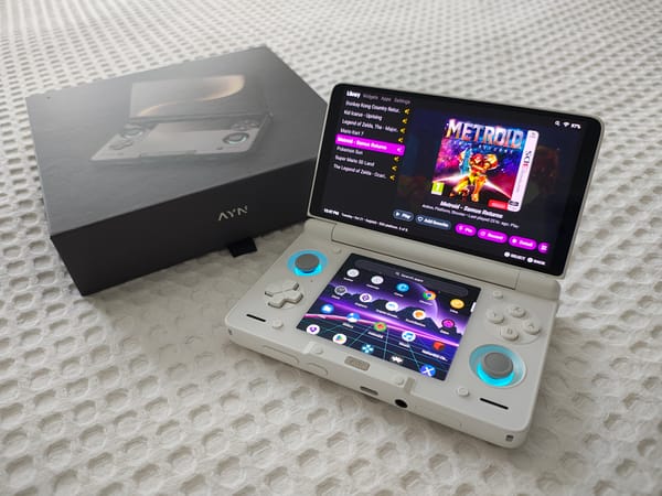 Hands-On With The AYN Thor; The 3DS Reimagined